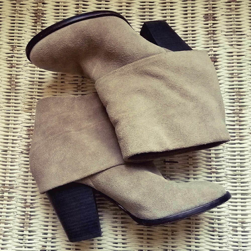 Vince Camuto Tan Suede Boots